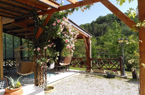 Saint-Ferriol Cottage | Ecological and peaceful country gîte in Cathar country, with horse accommodation