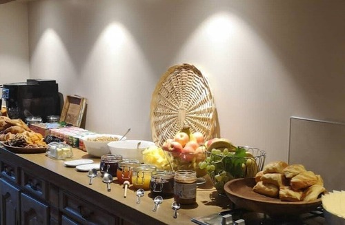 Villeneuve-sur-Yonne House | Ecological 4* gites for groups