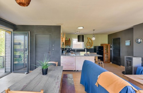 Mauges-sur-Loire Apartment | Ecological home in Val-de-Loire