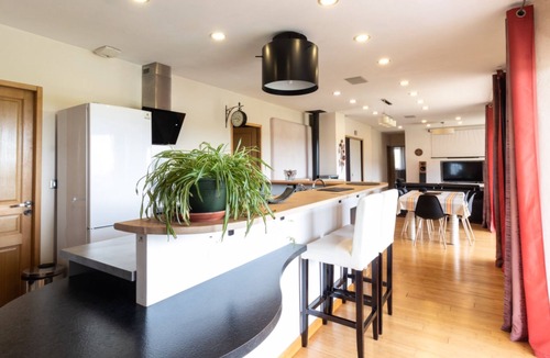 Catonvielle House | Ecological mansion