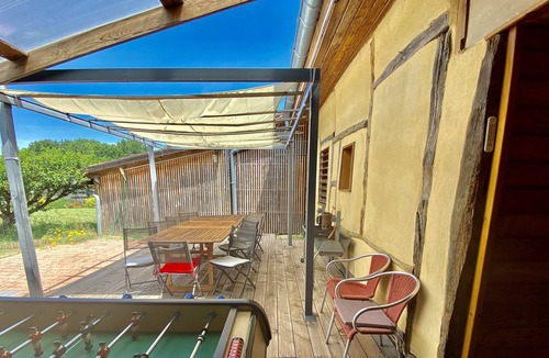 Meauzac House | ecologite Fleur de sureau à la campagne