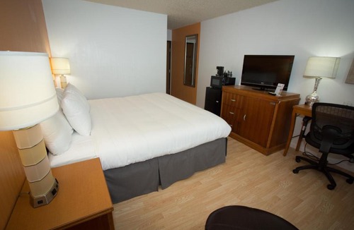 Alliance Cabin | Econo Lodge Alliance