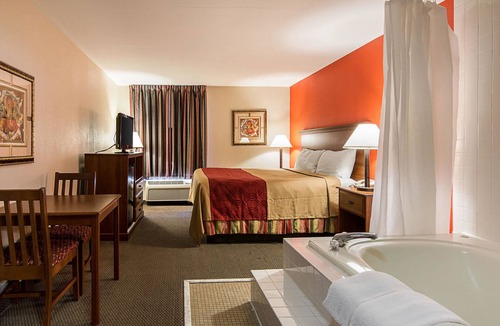 Clinton Hotel | Econo Lodge Andrews Air Force Base