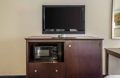 Ankeny Hotel | Econo Lodge Ankeny - Des Moines