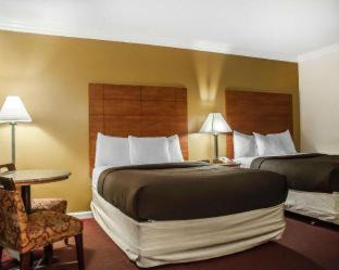 Niagara Falls Cabin | Econo Lodge at the Falls North