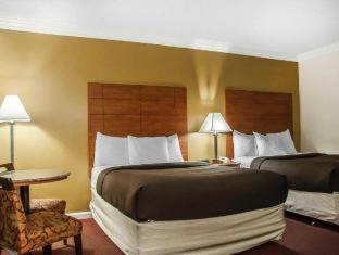 Niagara Falls Cabin | Econo Lodge at the Falls North