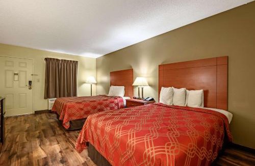 Athens Cabin | Econo Lodge Athens I-65