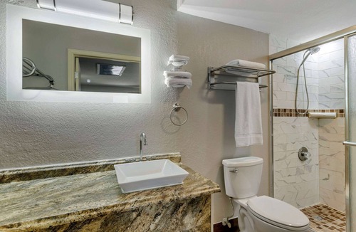 Athens Hotel | Econo Lodge Athens I-75