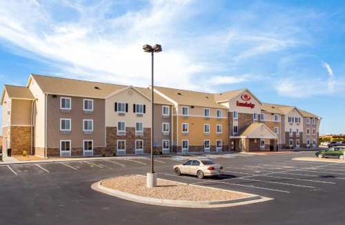 Burlington Hotel | Econo Lodge Burlington I-70