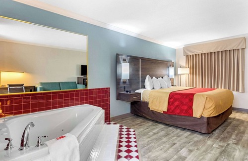 Byron Hotel | Econo Lodge Byron - Warner Robins