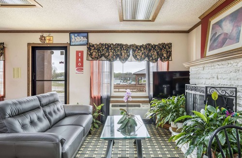 Cameron Hotel | Econo Lodge Cameron