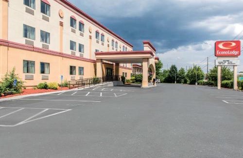 Carlisle Cabin | Econo Lodge Carlisle