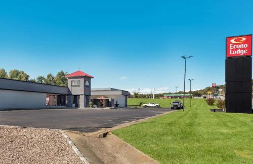 Cave City Cabin | Econo Lodge Cave City