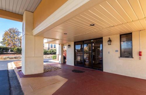 Conyers Hotel | Econo Lodge - Conyers