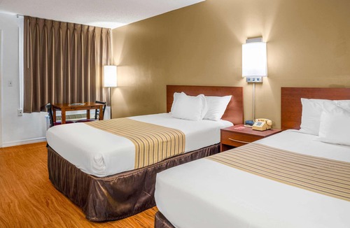 Crystal River Hotel | Econo Lodge Crystal River