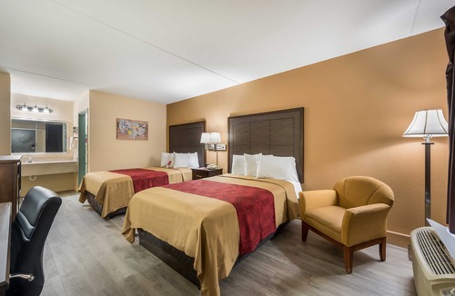 Good Hope Hotel | Econo Lodge Cullman