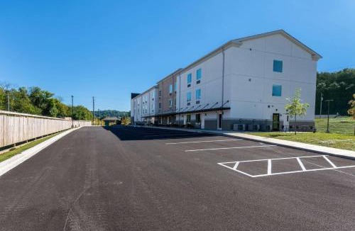 Dayton Cabin | Econo Lodge Dayton North