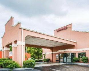 Dothan Cabin | Econo Lodge Dothan West