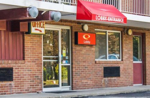 Drums Hotel | Econo Lodge Drums