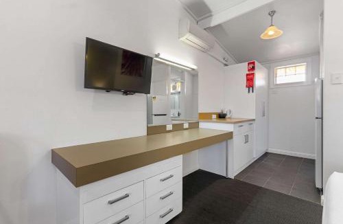 Kent Town Cabin | Econo Lodge East Adelaide