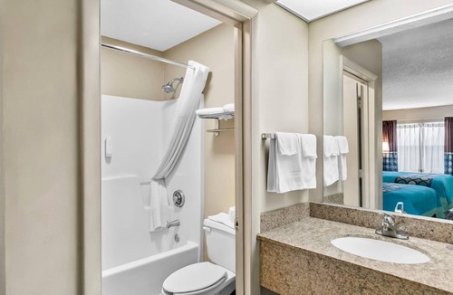 Elberton Hotel | Econo Lodge Elberton