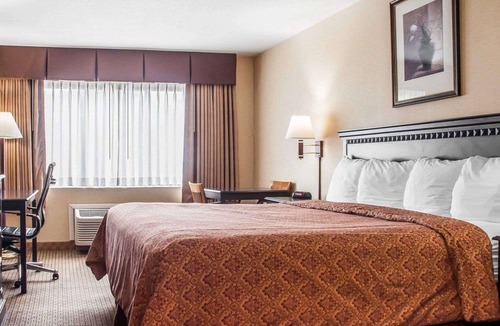 Big Flats Airport Hotel | Econo Lodge Elmira-Corning