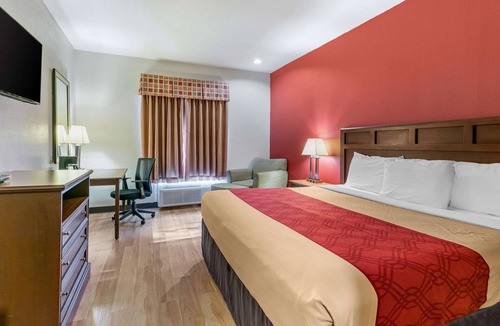 Eutaw Hotel | Econo Lodge Eutaw I-20