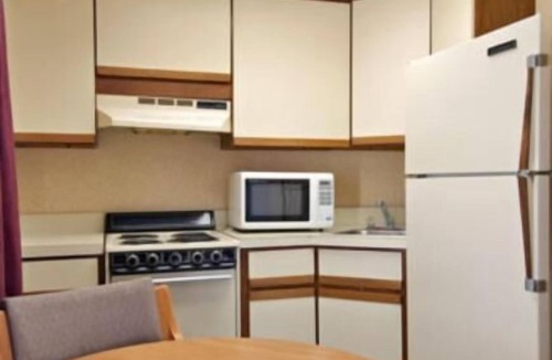 Franklin Hotel | Econo Lodge Franklin