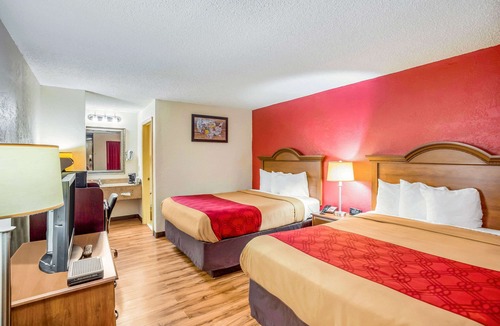 Huntington Hotel | Econo Lodge Huntington - Barboursville University Area