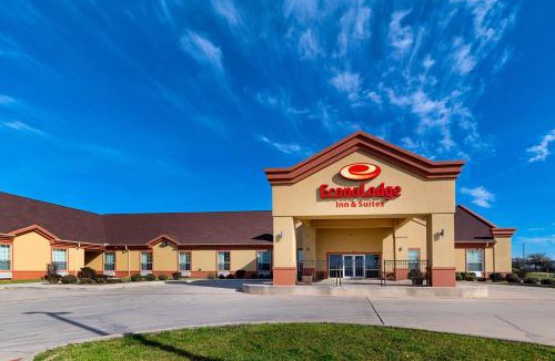 Bridgeport Hotel | Econo Lodge Inn & Suites Bridgeport