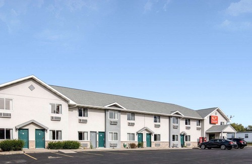 Canandaigua Hotel | Econo Lodge Inn & Suites Canandaigua