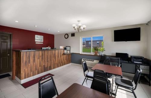 Canandaigua Hotel | Econo Lodge Inn & Suites Canandaigua - Finger Lakes Area