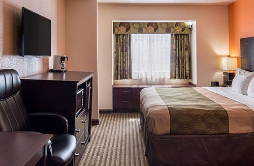Natchitoches Hotel | Econo Lodge Inn & Suites Natchitoches