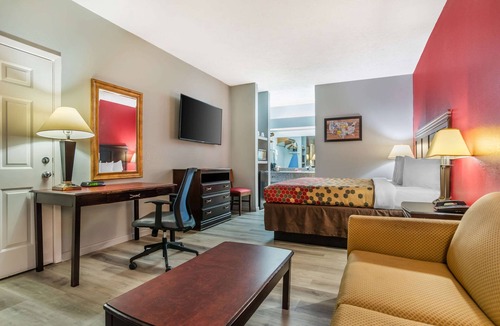 Philadelphia Hotel | Econo Lodge Inn & Suites Philadelphia MS
