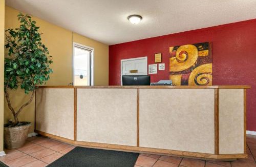 Jonesboro Hotel | Econo Lodge Jonesboro