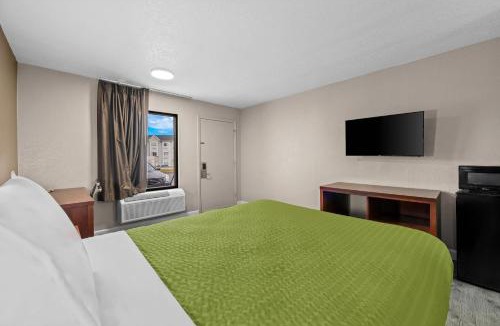 Kannapolis Cabin | Econo Lodge Kannapolis - Concord