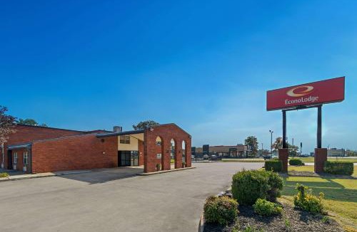 Kennett Cabin | Econo Lodge Kennett