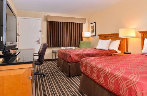Kennewick Cabin | Econo Lodge Kennewick Tri-Cities