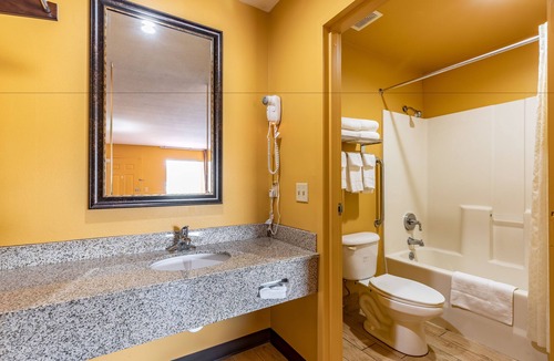Kingsland Hotel | Econo Lodge Kingsland