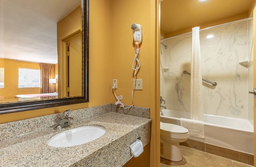 Kingsland Hotel | Econo Lodge Kingsland