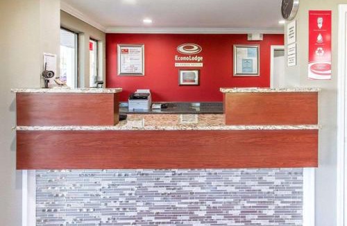 Lanett Cabin | Econo Lodge Lanett
