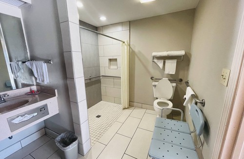 Laurel Hotel | Econo Lodge Laurel