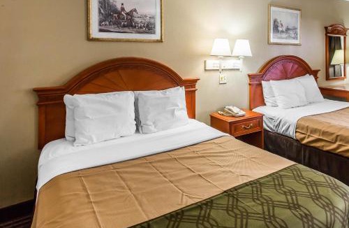 Lebanon Cabin | Econo Lodge Lebanon