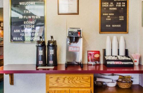Mifflintown Cabin | Econo Lodge Mifflintown