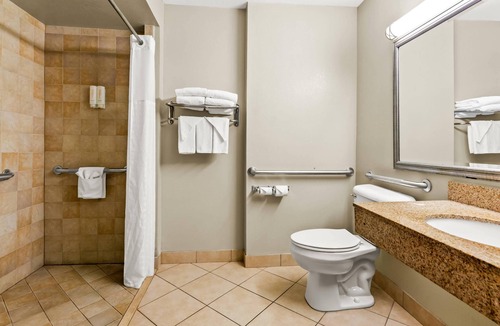 Bradley Hotel | Econo Lodge Mt Hope - Beckley North