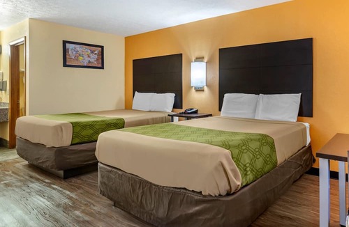 Talbot's Corner Hotel | Econo Lodge Nashville North