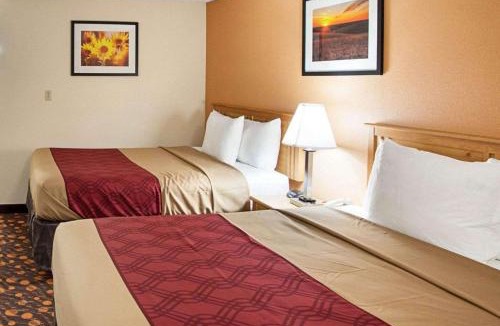 Phillipsburg Hotel | Econo Lodge Phillipsburg