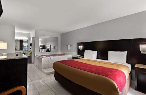 Princess Anne Cabin | Econo Lodge Princess Anne