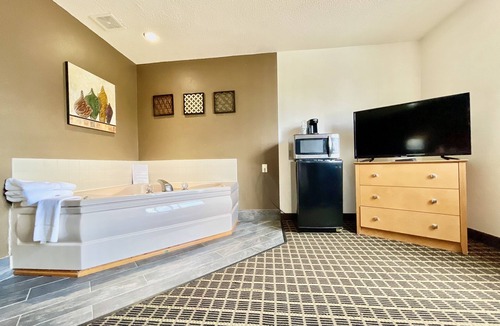 Quincy Hotel | Econo Lodge Quincy