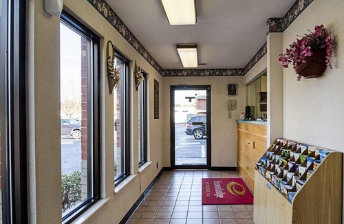 Mosby Hotel | Econo Lodge Richmond